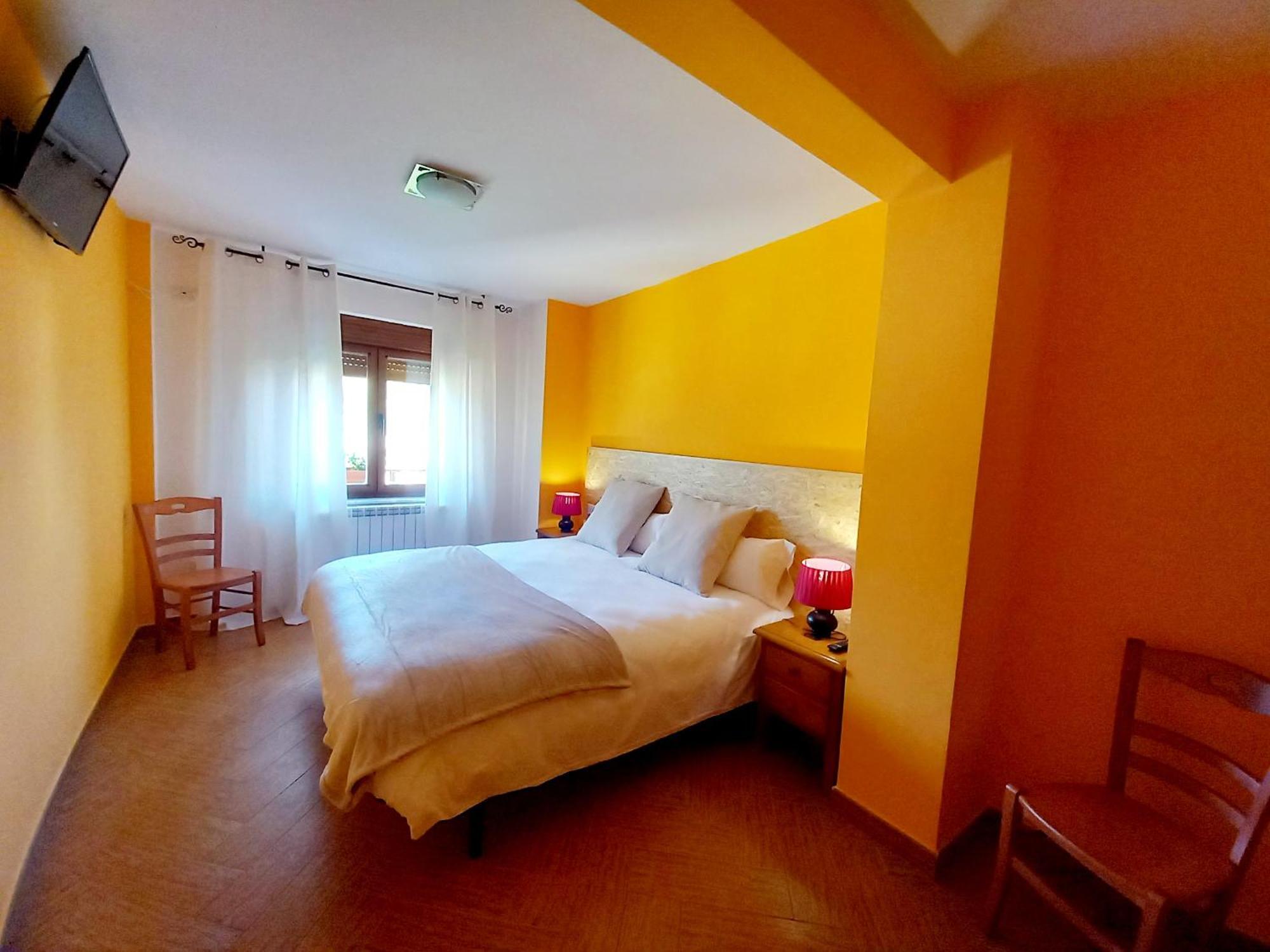 Hotel Rural Orquidea Velilla del Rio Carrion Экстерьер фото