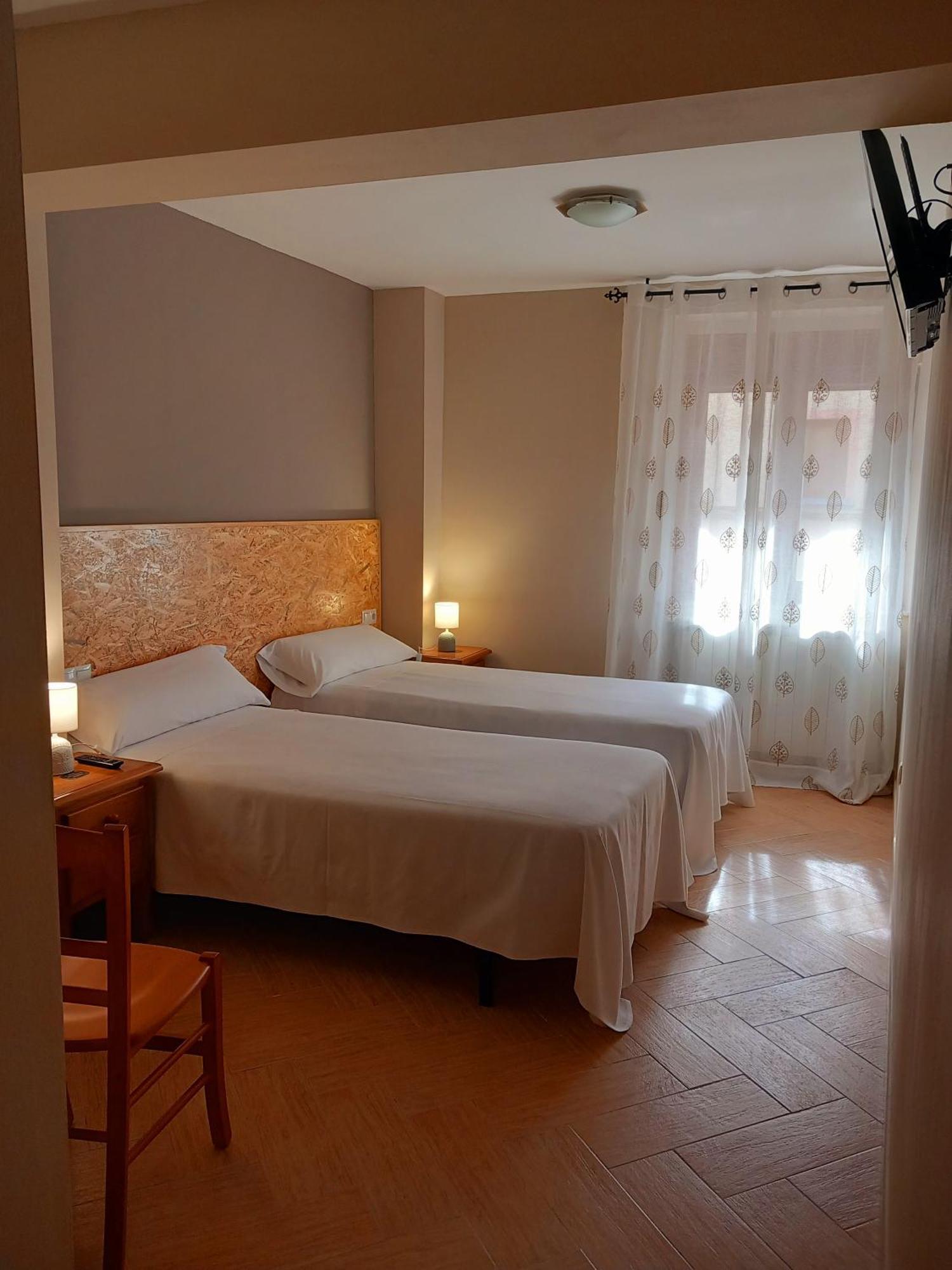 Hotel Rural Orquidea Velilla del Rio Carrion Экстерьер фото